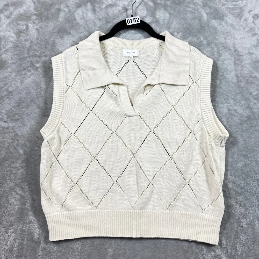 Weekend Las Angeles Cream Crochet Sleeveless Sweater Vest Size XL Preppy Classic